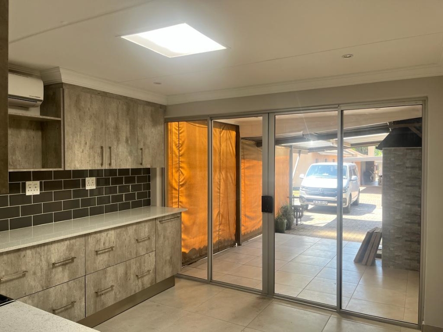 4 Bedroom Property for Sale in Riverside Beach Club Free State